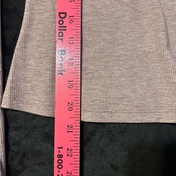 Women's Columbia Amberview Performance Fit Omni-Shade Mock Turtleneck Shirt XS - Picture 5 of 9